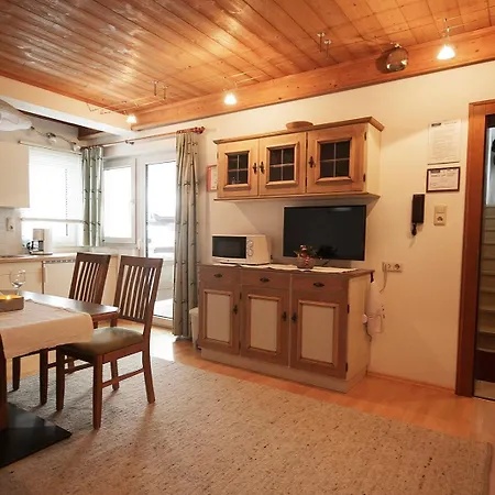 Charlotte Appartement *